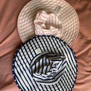 Reversible baby sun hat